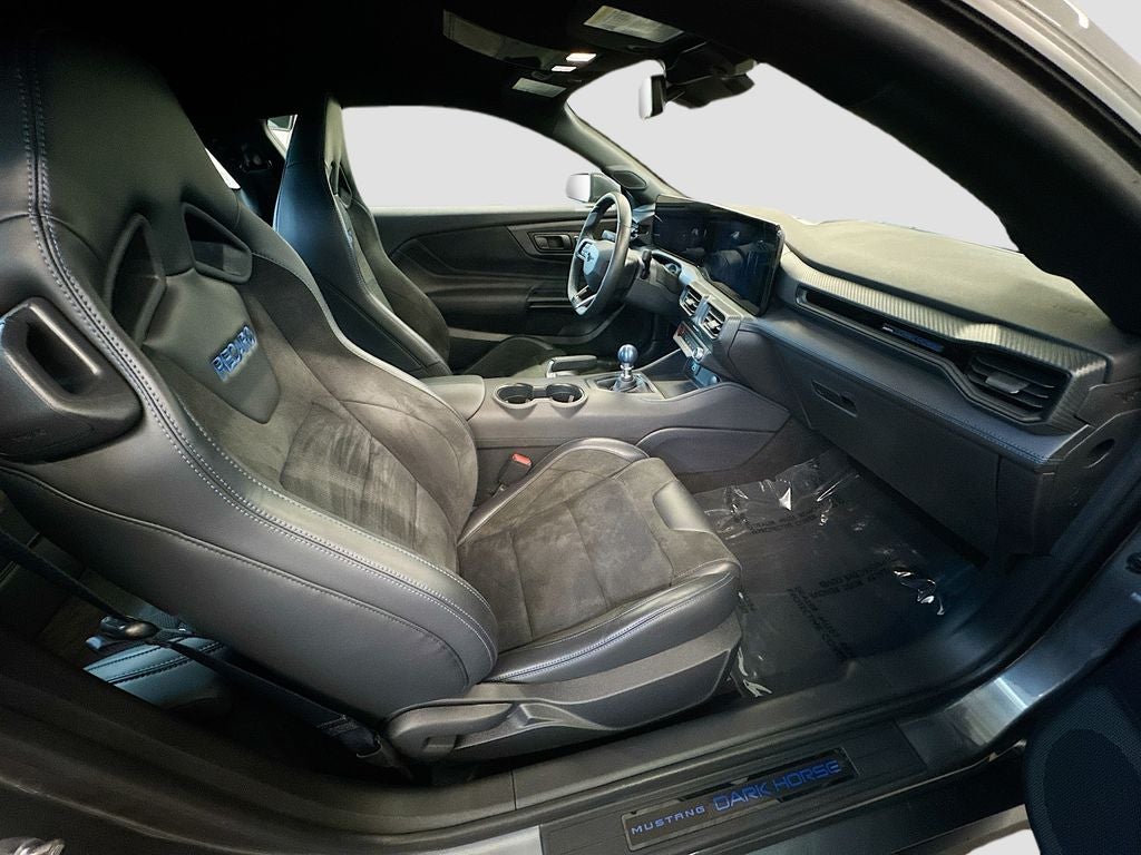 2025 Ford Mustang Dark Horse