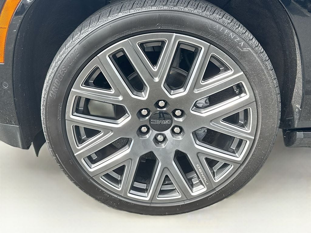 2025 GMC Yukon Denali Ultimate