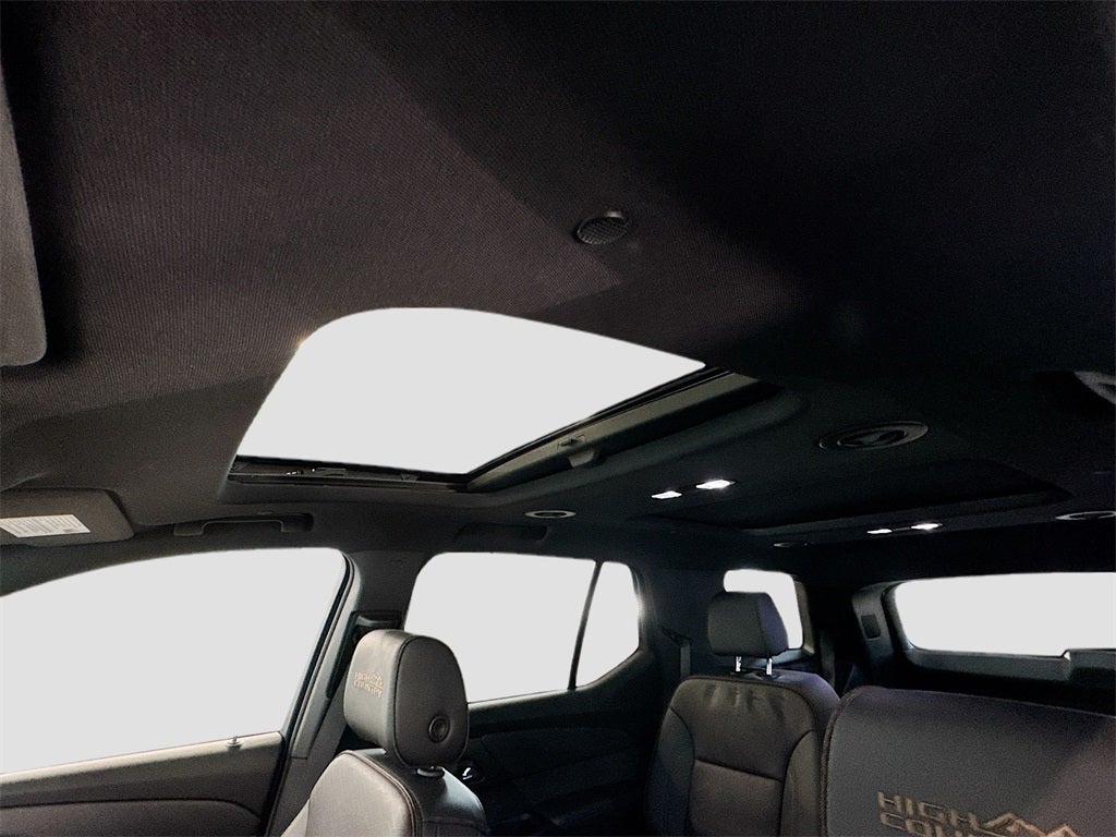 2023 Chevrolet Traverse High Country