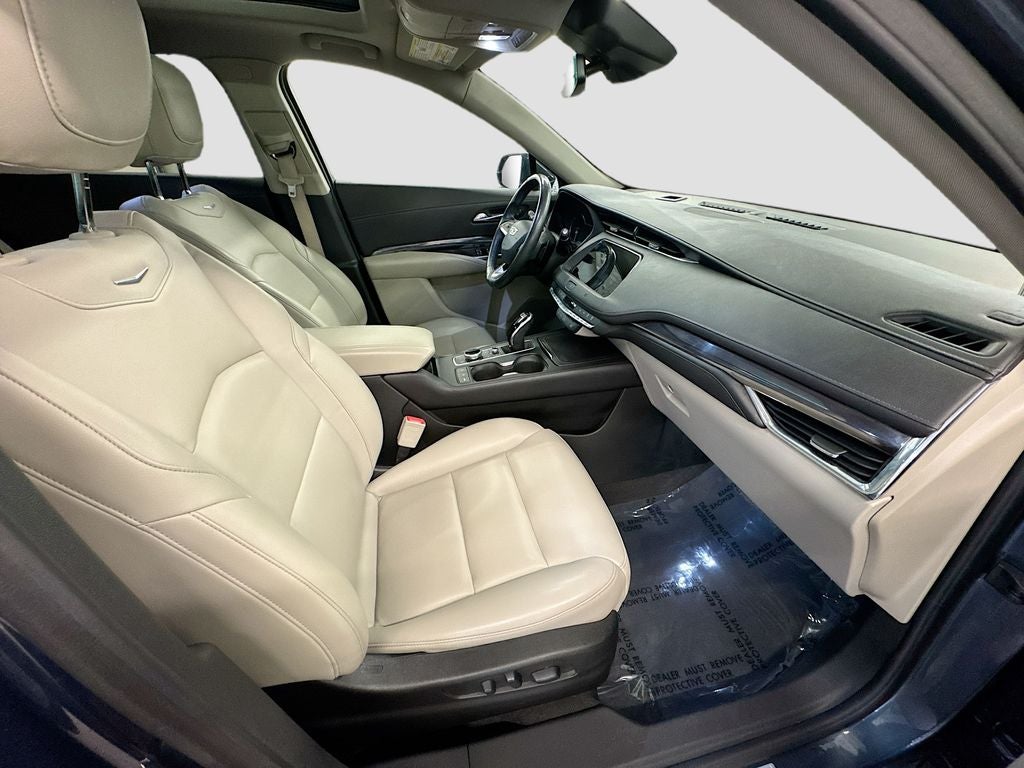2020 Cadillac XT4 Luxury