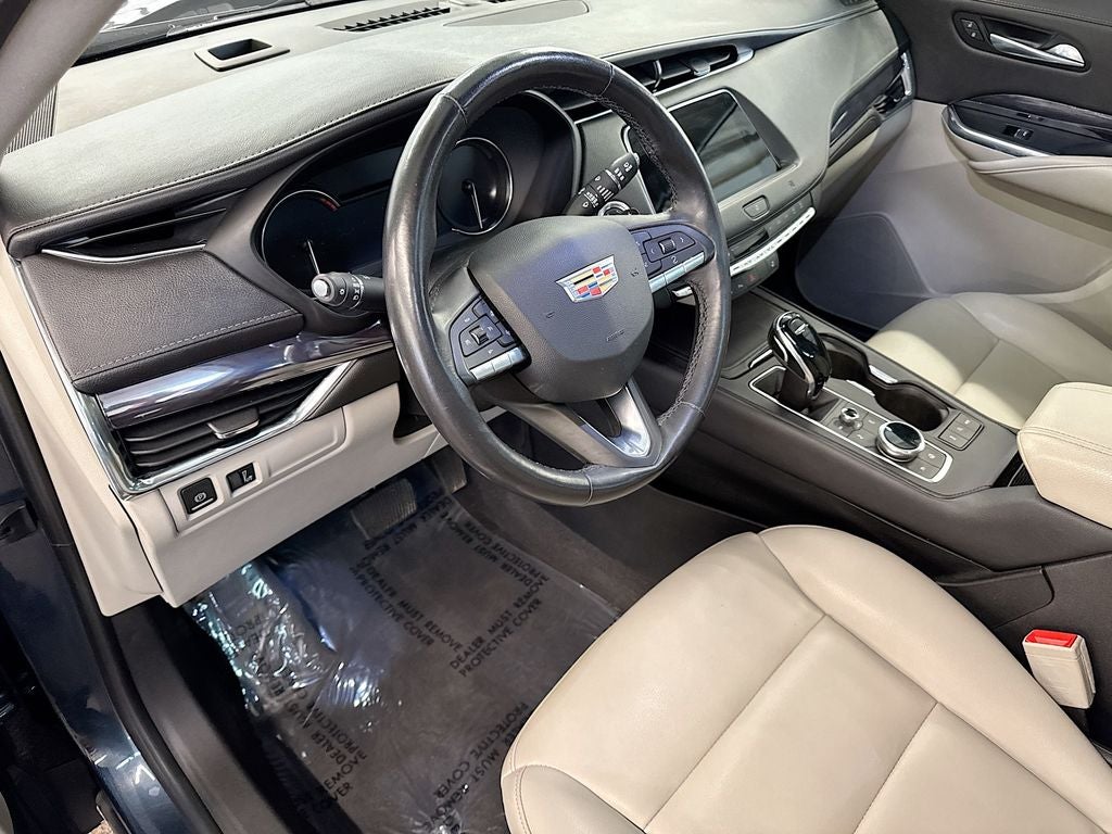 2020 Cadillac XT4 Luxury