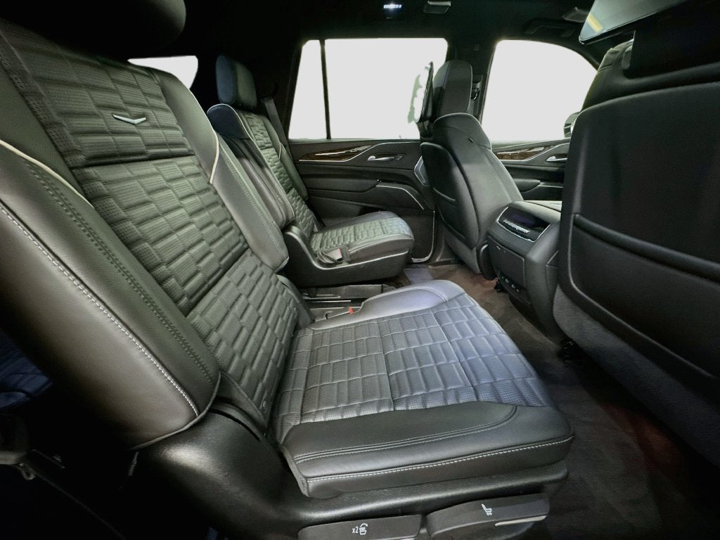 2024 Cadillac Escalade Sport Platinum