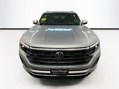 2024 Volkswagen Atlas Cross Sport 2.0T SEL R-Line