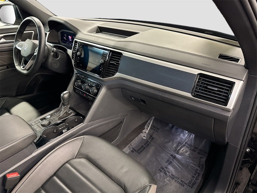2023 Volkswagen Atlas Cross Sport 3.6L V6 SEL Premium R-Line