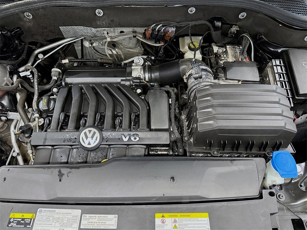 2023 Volkswagen Atlas Cross Sport 3.6L V6 SEL Premium R-Line
