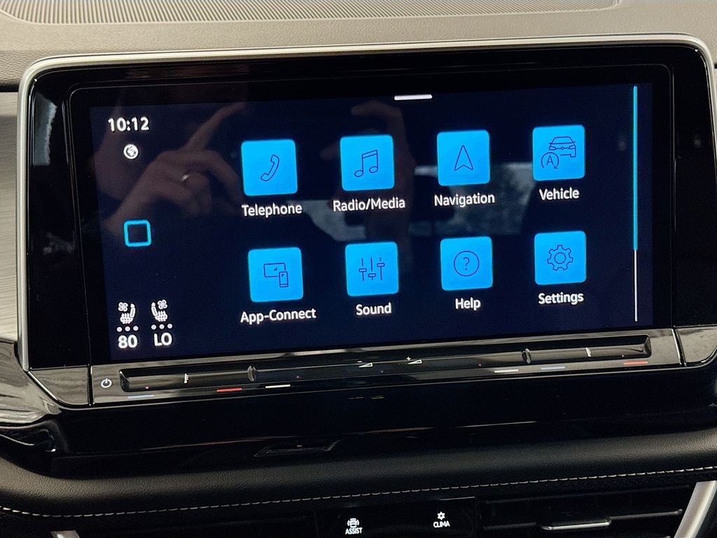 2024 Volkswagen Atlas Cross Sport 2.0T SE