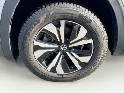 2024 Volkswagen Atlas Cross Sport 2.0T SE