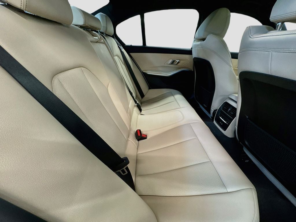 2023 BMW 330e xDrive 330e xDrive