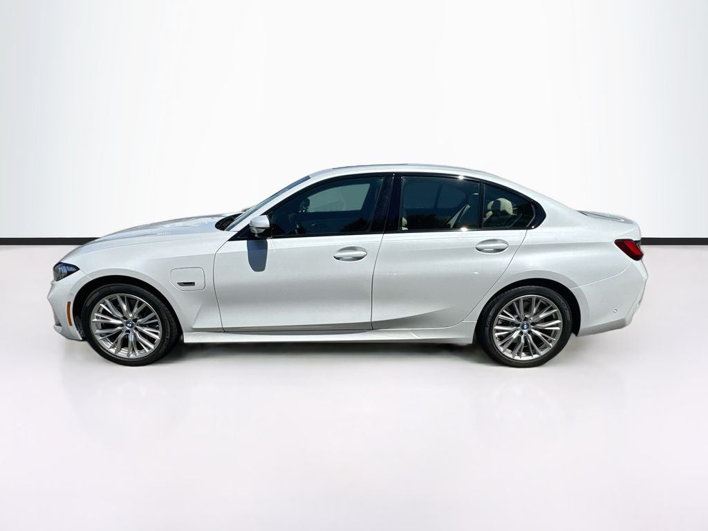 2023 BMW 3 Series 330e xDrive