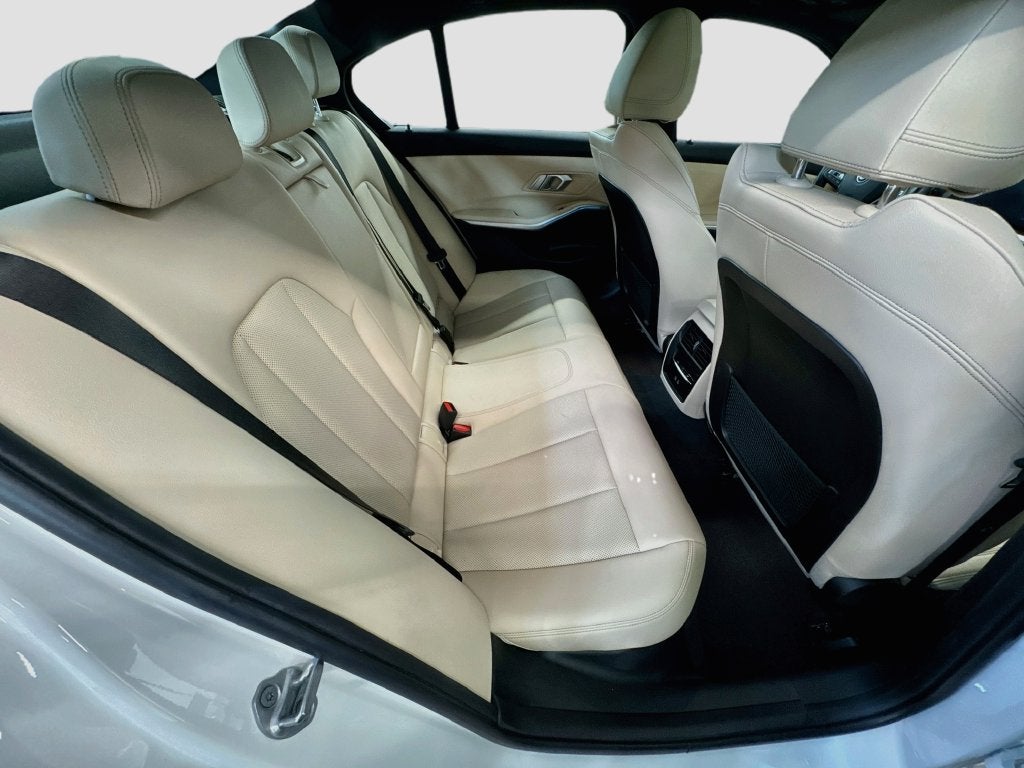 2023 BMW 330e xDrive 330e xDrive