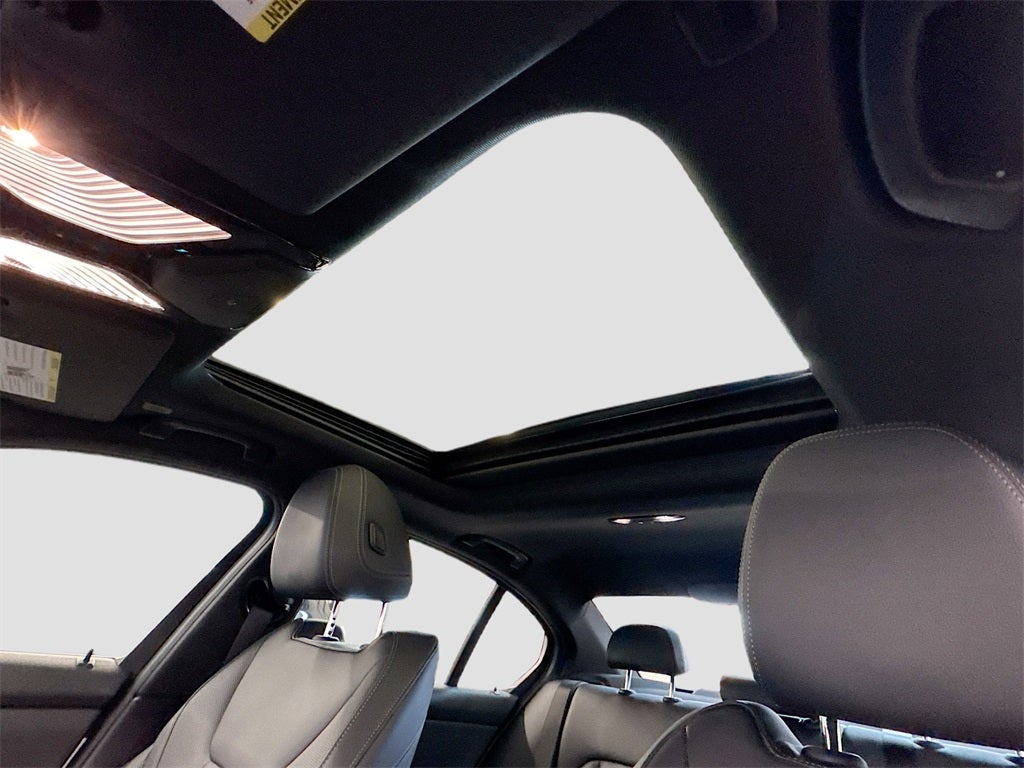 2024 BMW 3 Series 330e xDrive