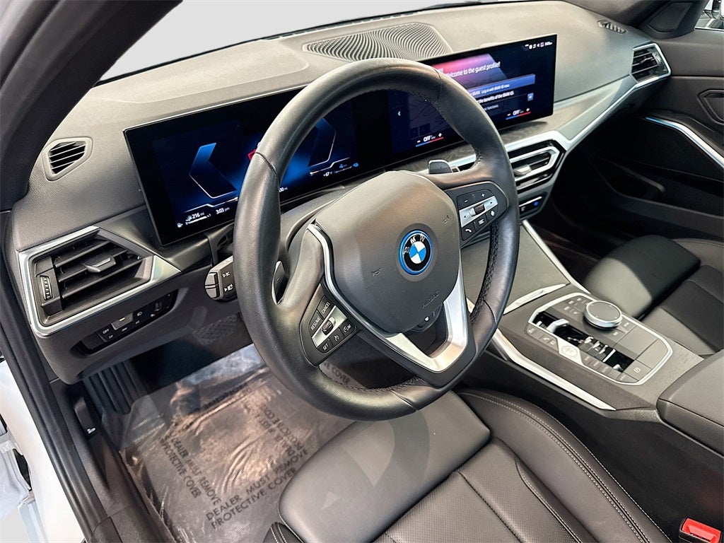 2024 BMW 3 Series 330e xDrive