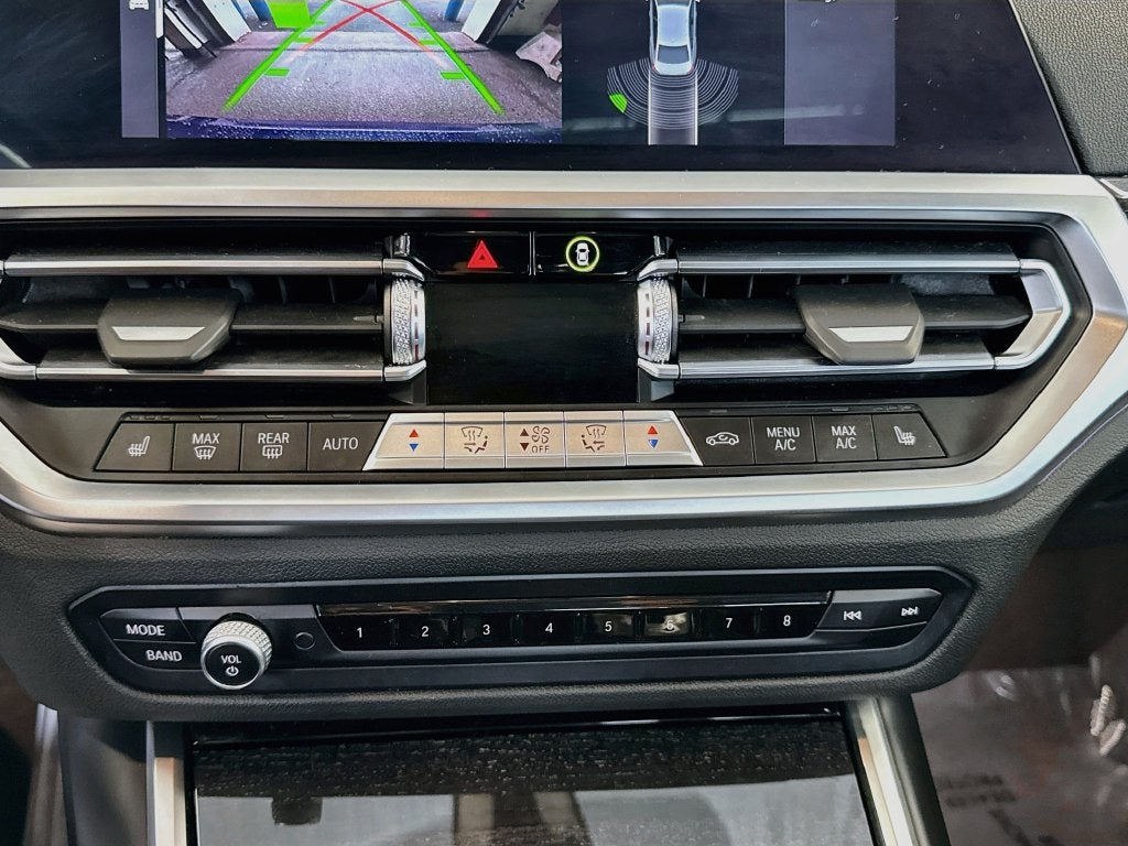 2022 BMW 330e xDrive 330e xDrive
