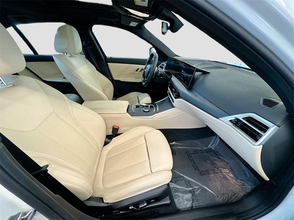 2025 BMW 330i xDrive 330i xDrive