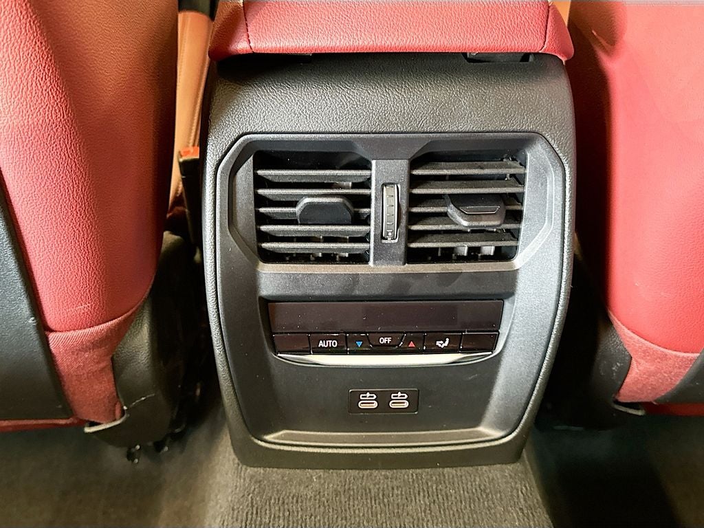 2025 BMW 330i 330i xDrive