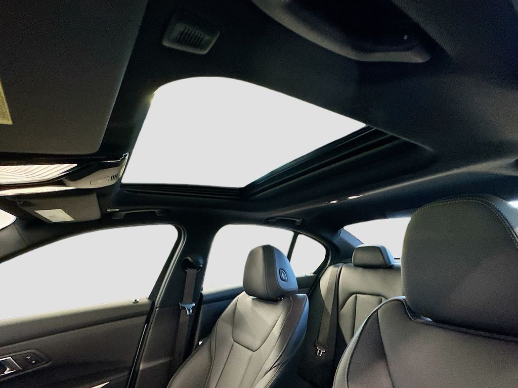 2025 BMW 330i xDrive 330i xDrive