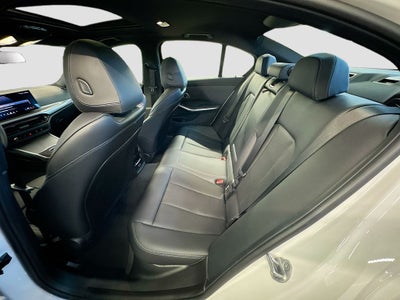 2025 BMW 330i xDrive 330i xDrive