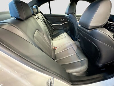2025 BMW 330i xDrive 330i xDrive