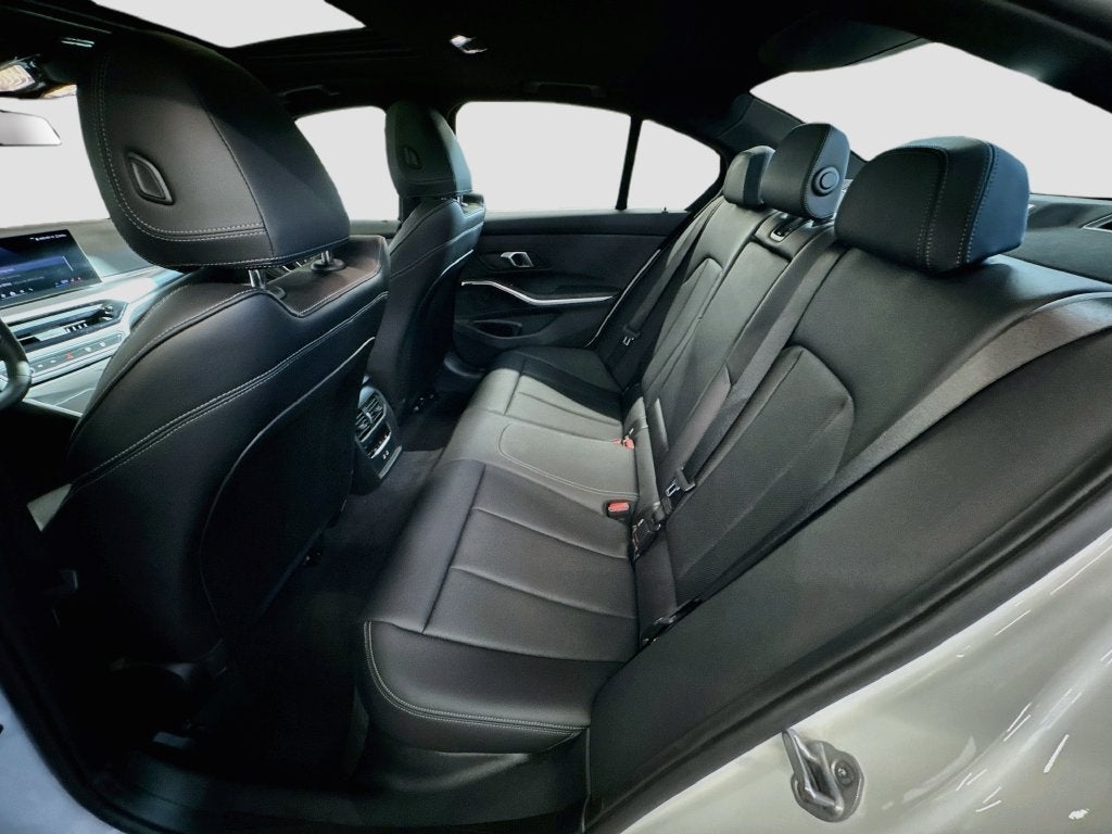 2026 BMW 330i 330i xDrive