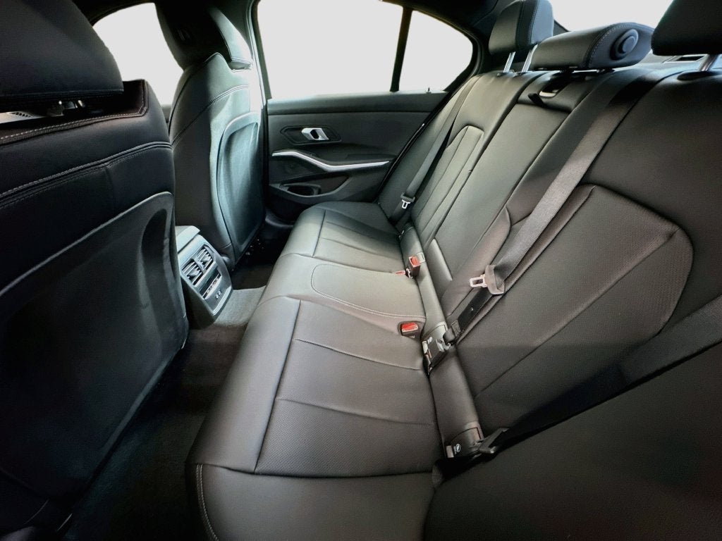 2026 BMW 330i 330i xDrive