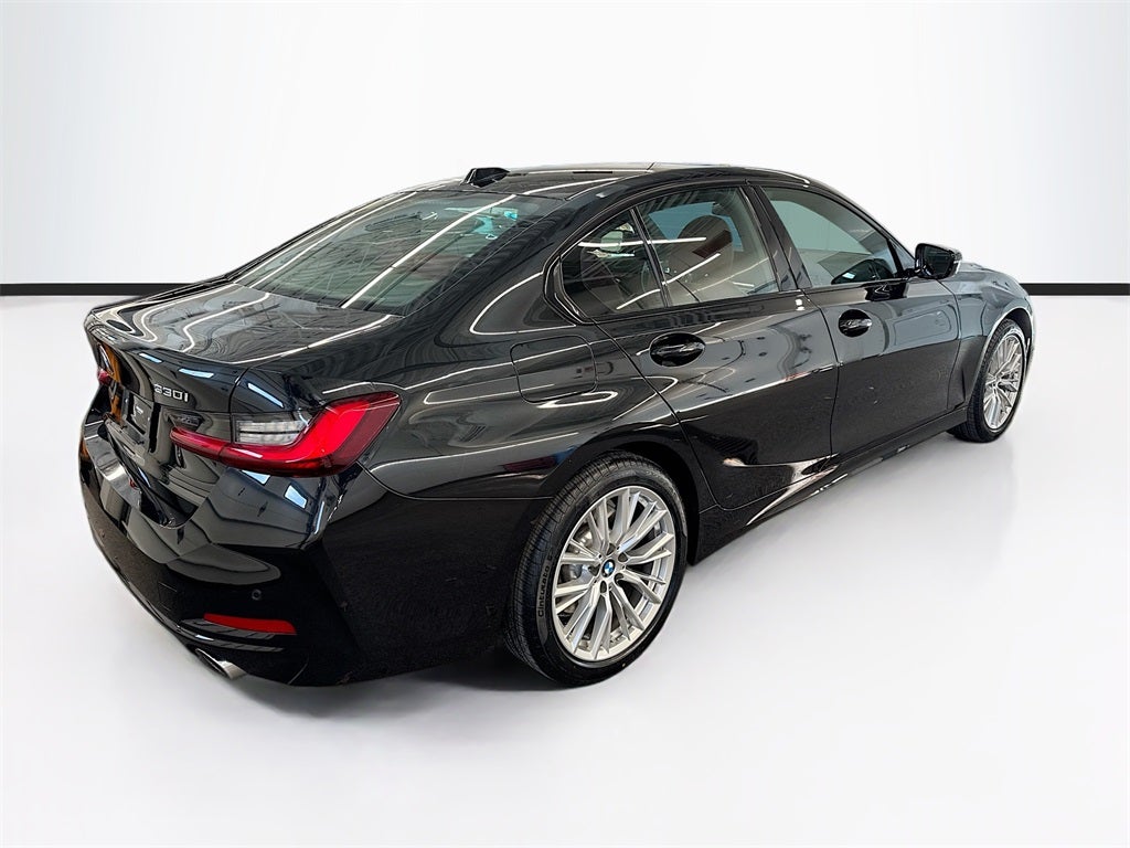 2023 BMW 330i xDrive 330i xDrive