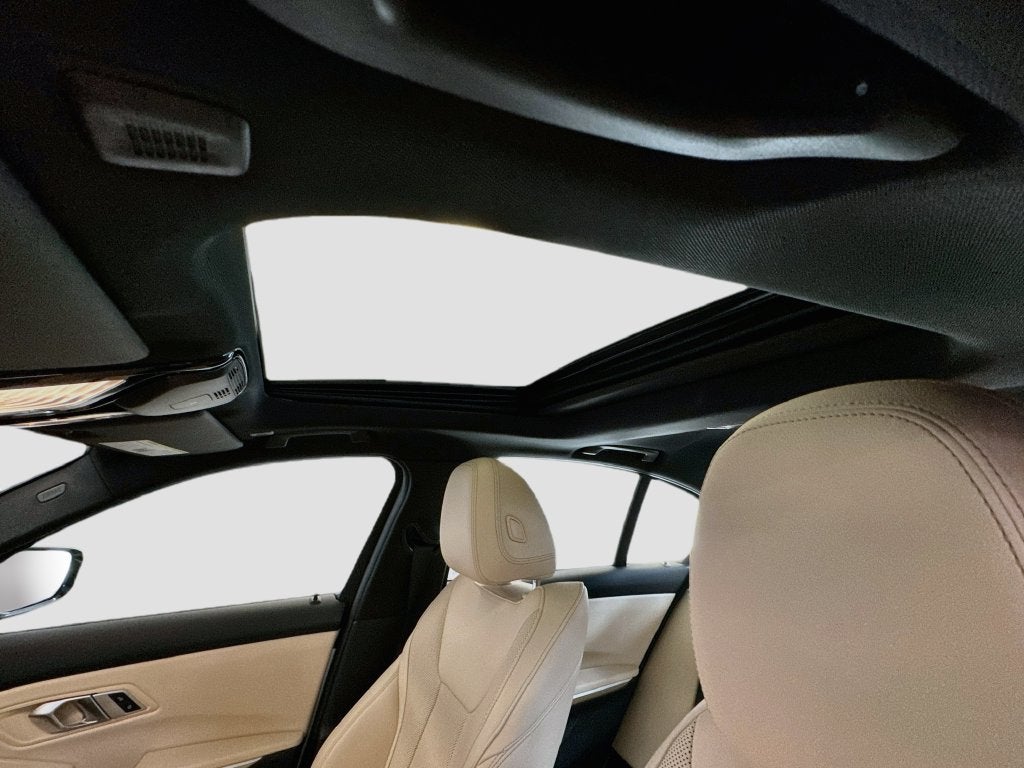 2023 BMW 330i xDrive 330i xDrive