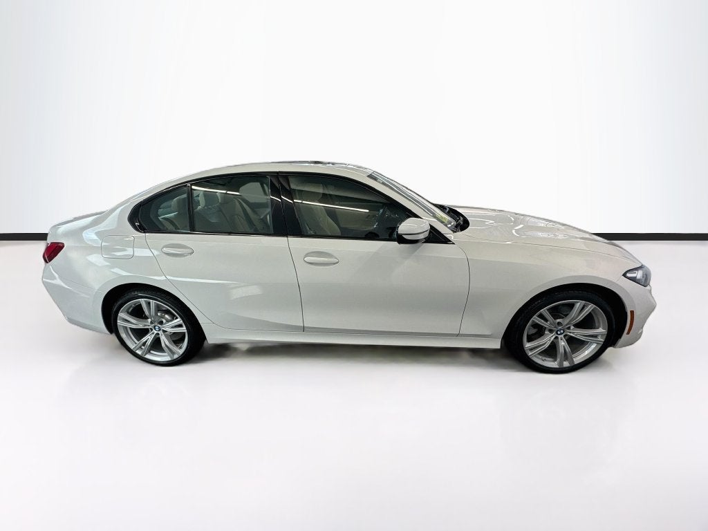 2023 BMW 330i xDrive 330i xDrive
