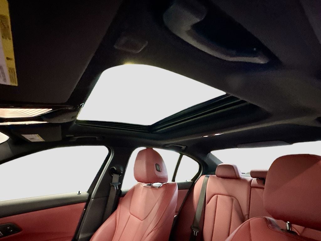 2024 BMW 330i xDrive 330i xDrive