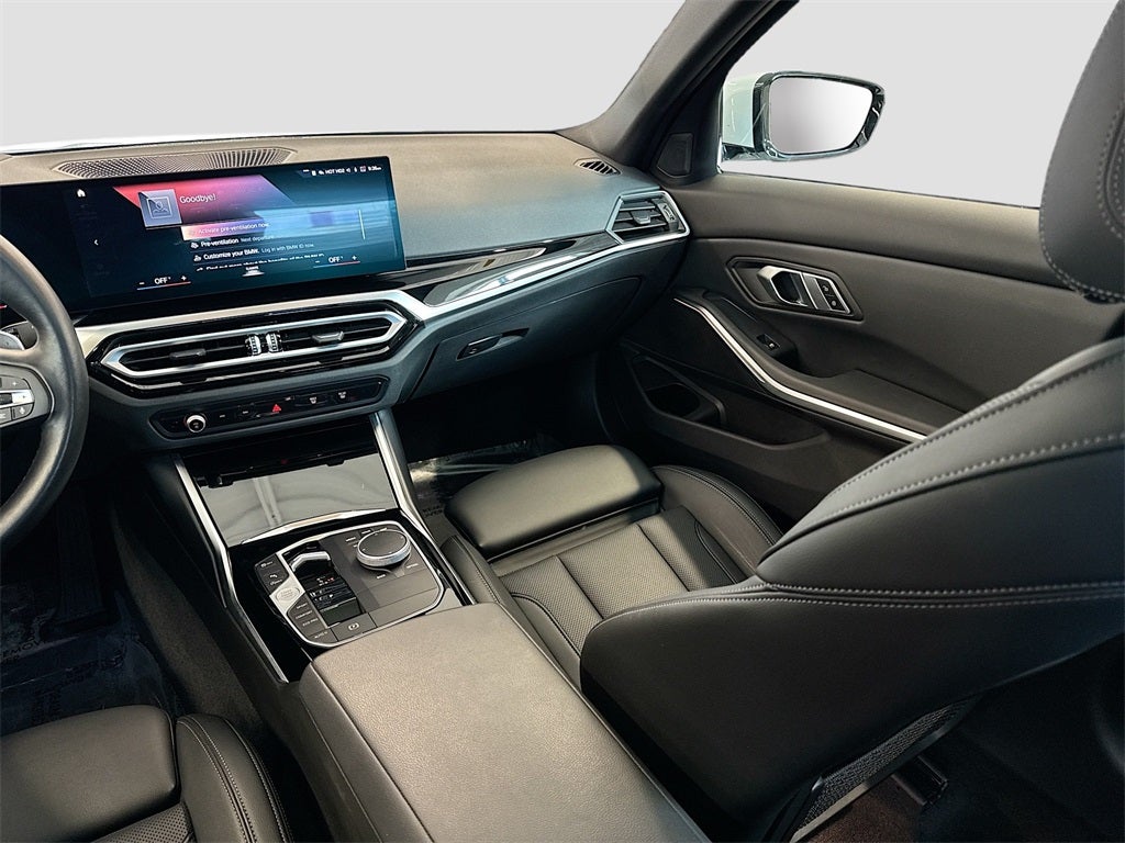 2023 BMW 330i xDrive 330i xDrive