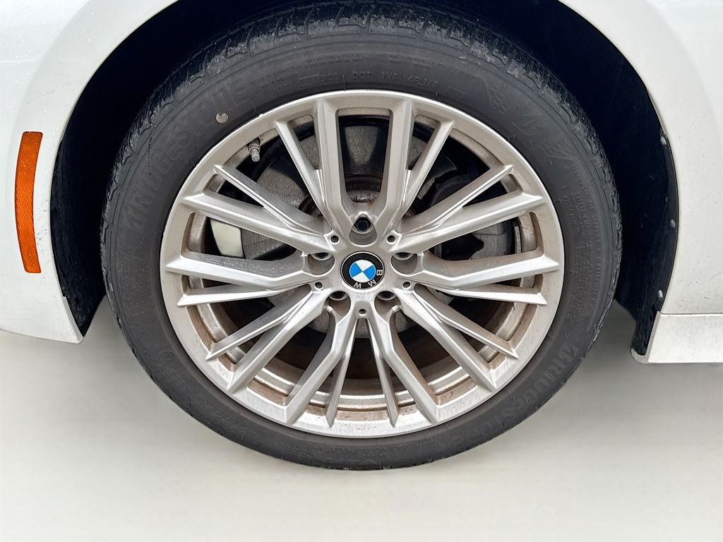 2024 BMW 3 Series 330i xDrive