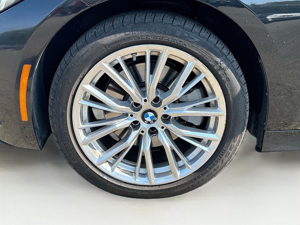 2023 BMW 3 Series 330i xDrive