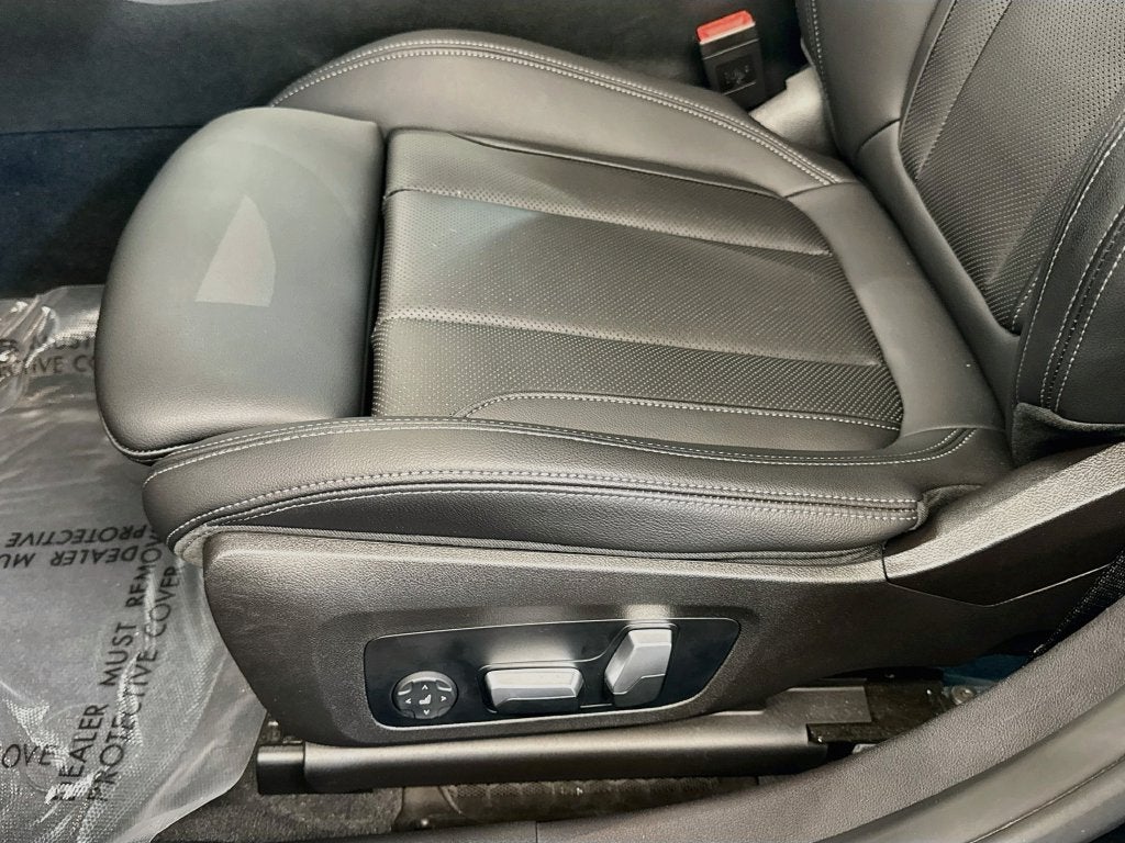 2023 BMW 330i xDrive 330i xDrive