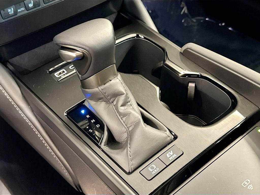 2025 Lexus ES 300h