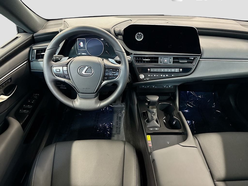 2025 Lexus ES 300h