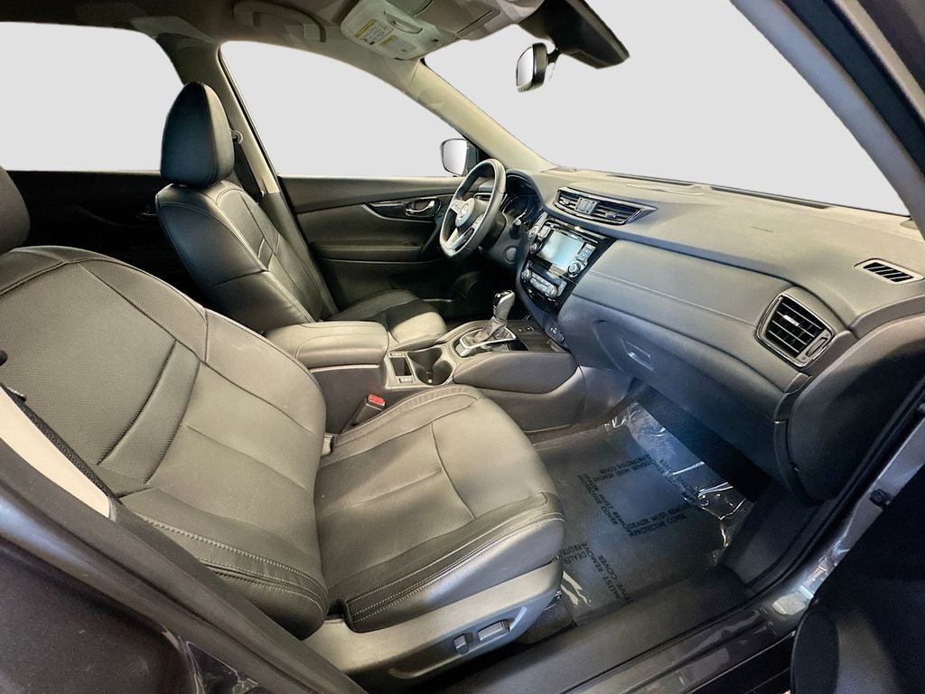 2020 Nissan Rogue SL