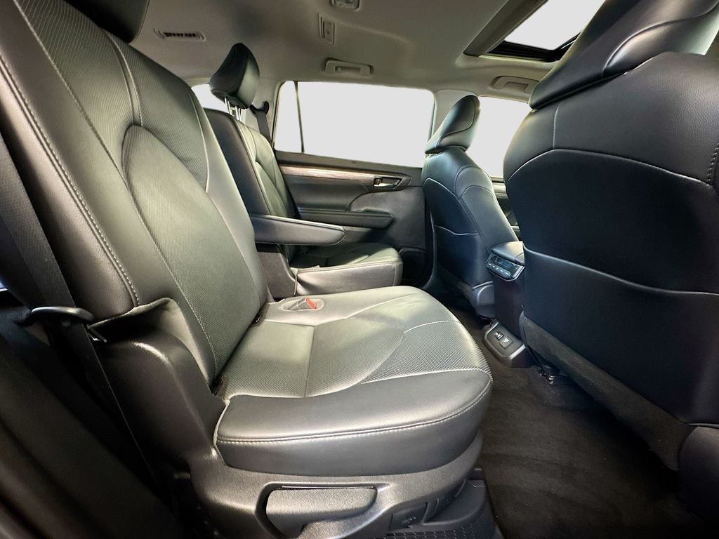 2021 Toyota Highlander Hybrid Limited