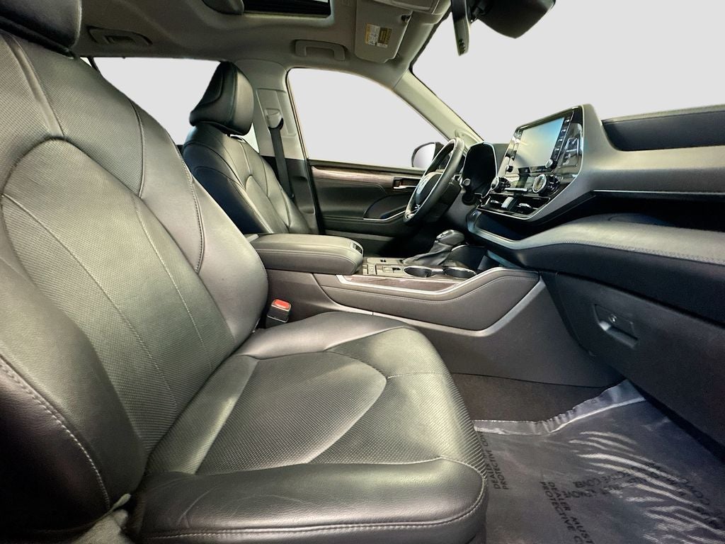 2021 Toyota Highlander Hybrid Limited