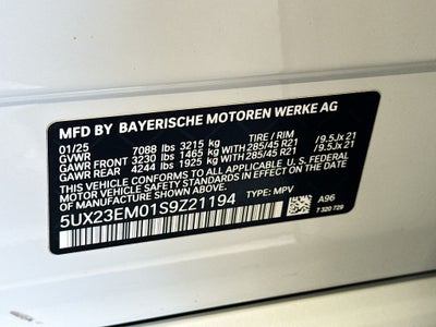 2025 BMW X7 xDrive40i