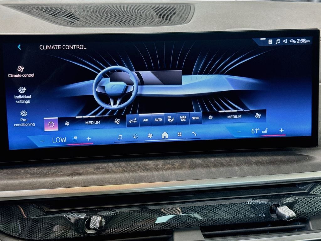 2025 BMW X7 xDrive40i