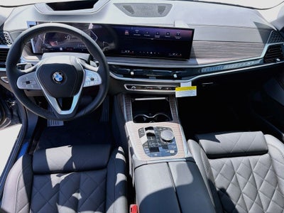 2027 BMW X7 xDrive40i