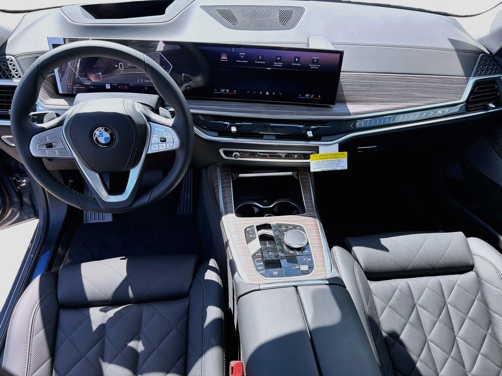 2027 BMW X7 xDrive40i