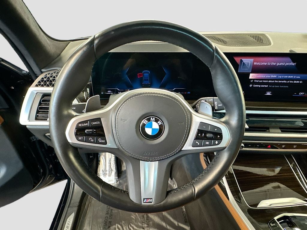 2023 BMW X7 xDrive40i