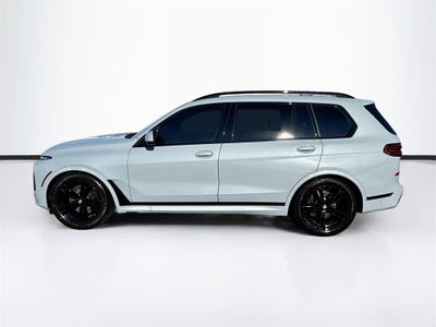 2025 BMW X7 xDrive40i