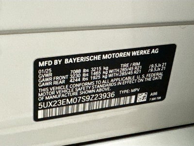 2025 BMW X7 xDrive40i