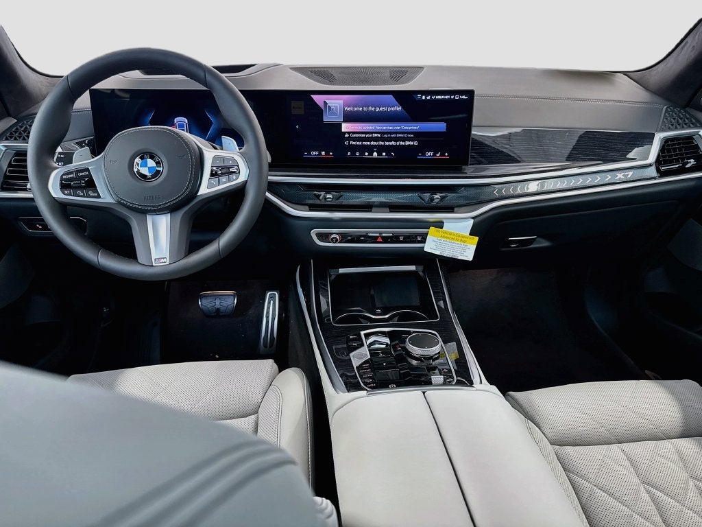 2027 BMW X7 xDrive40i