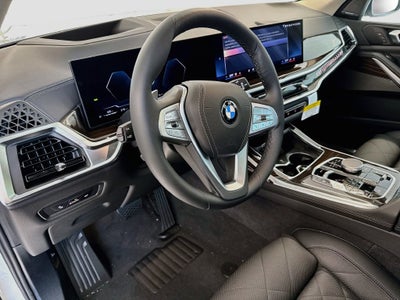 2027 BMW X7 xDrive40i