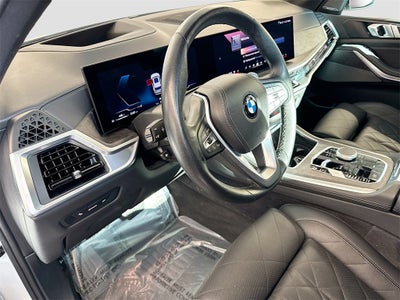 2025 BMW X5 xDrive40i