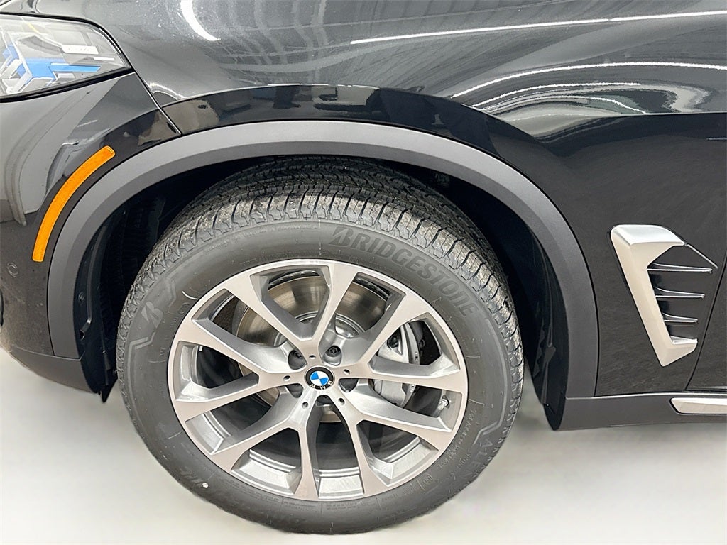 2026 BMW X5 Base