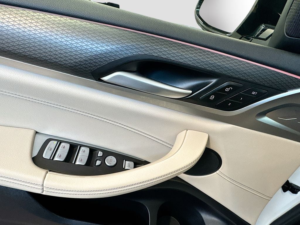 2025 BMW X4 xDrive xDrive30i
