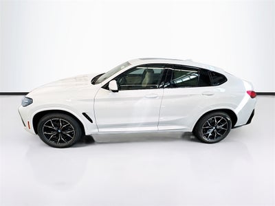 2025 BMW X4 xDrive30i